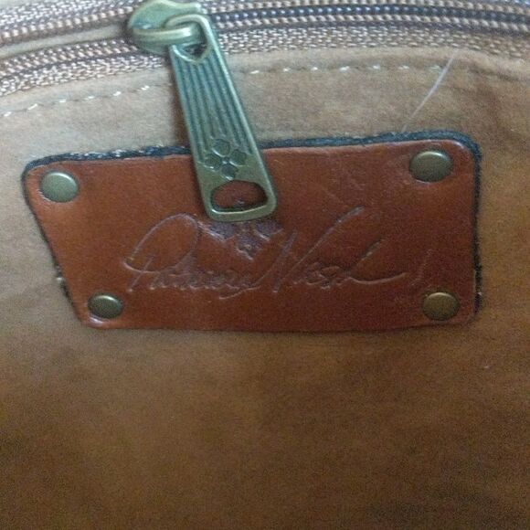 Patricia Nash Cassini Wristlet NWOT - Picture 8 of 11